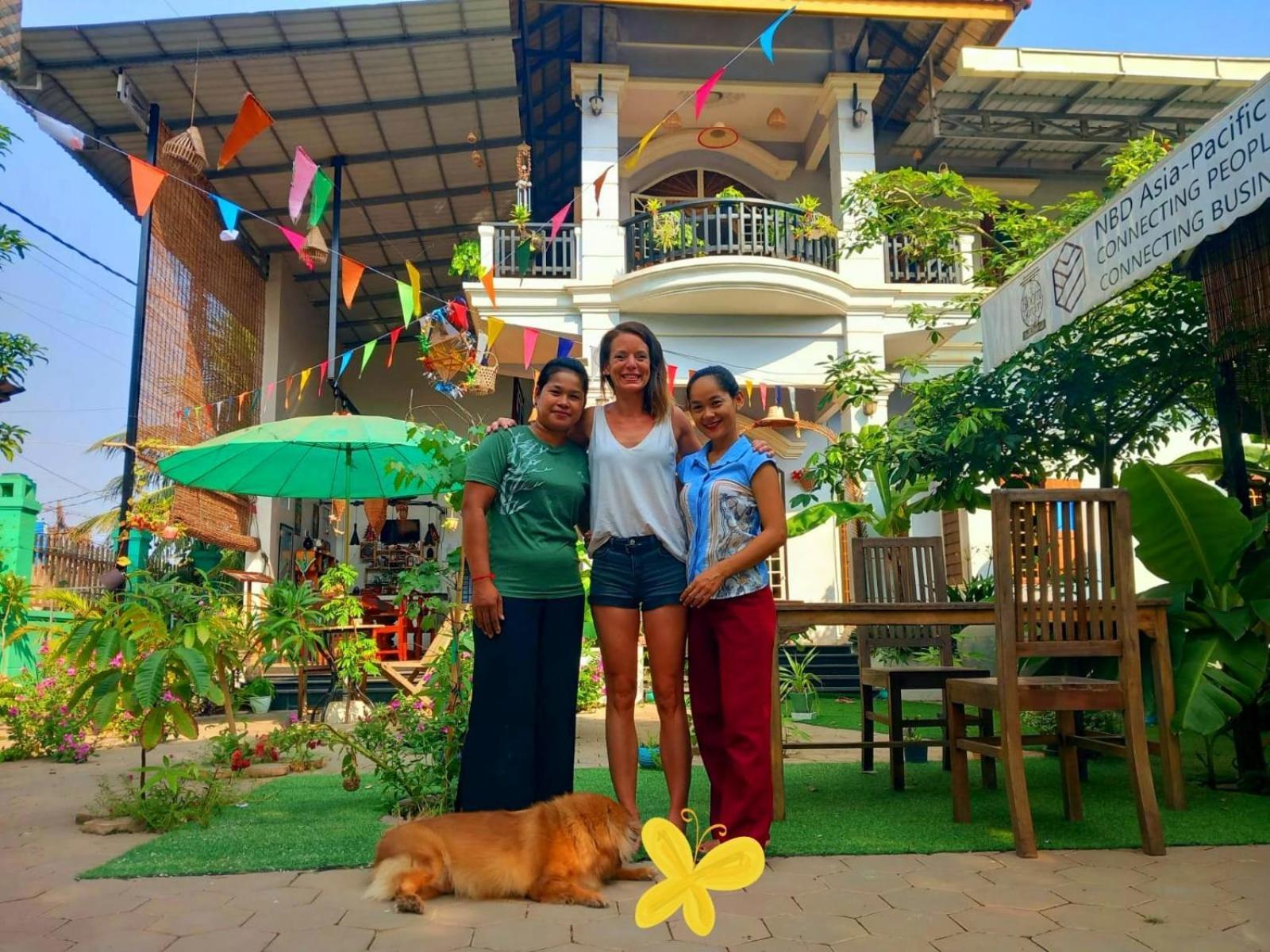 Bloom Garden Bed & Breakfast Сиемрип Экстерьер фото